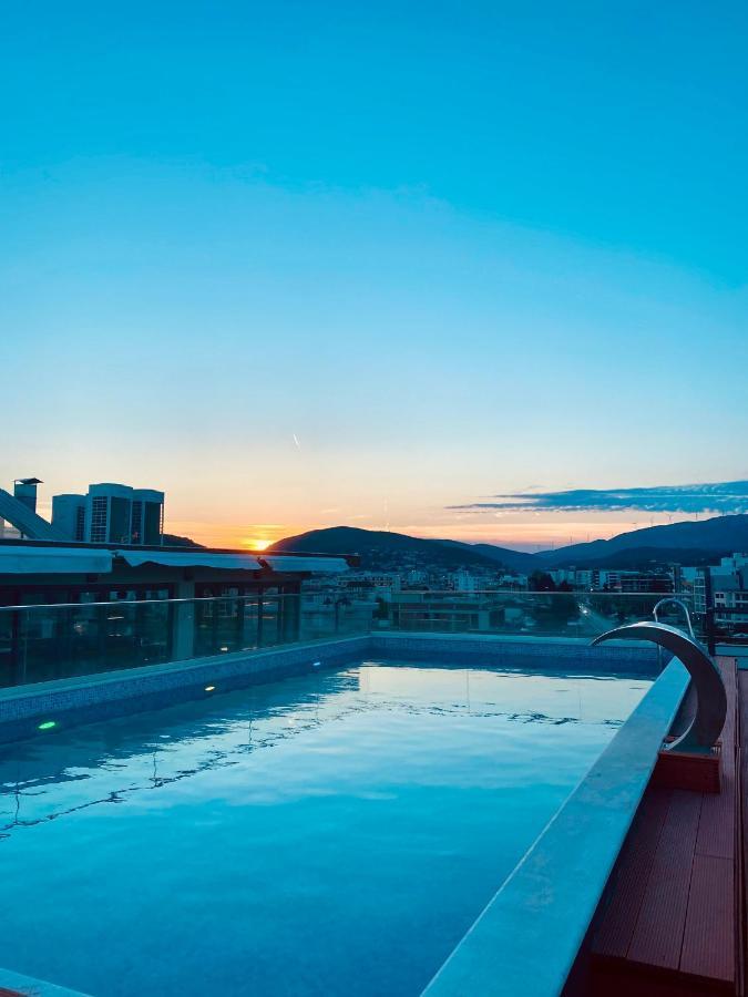 Hotel Evropa Ülgün Dış mekan fotoğraf