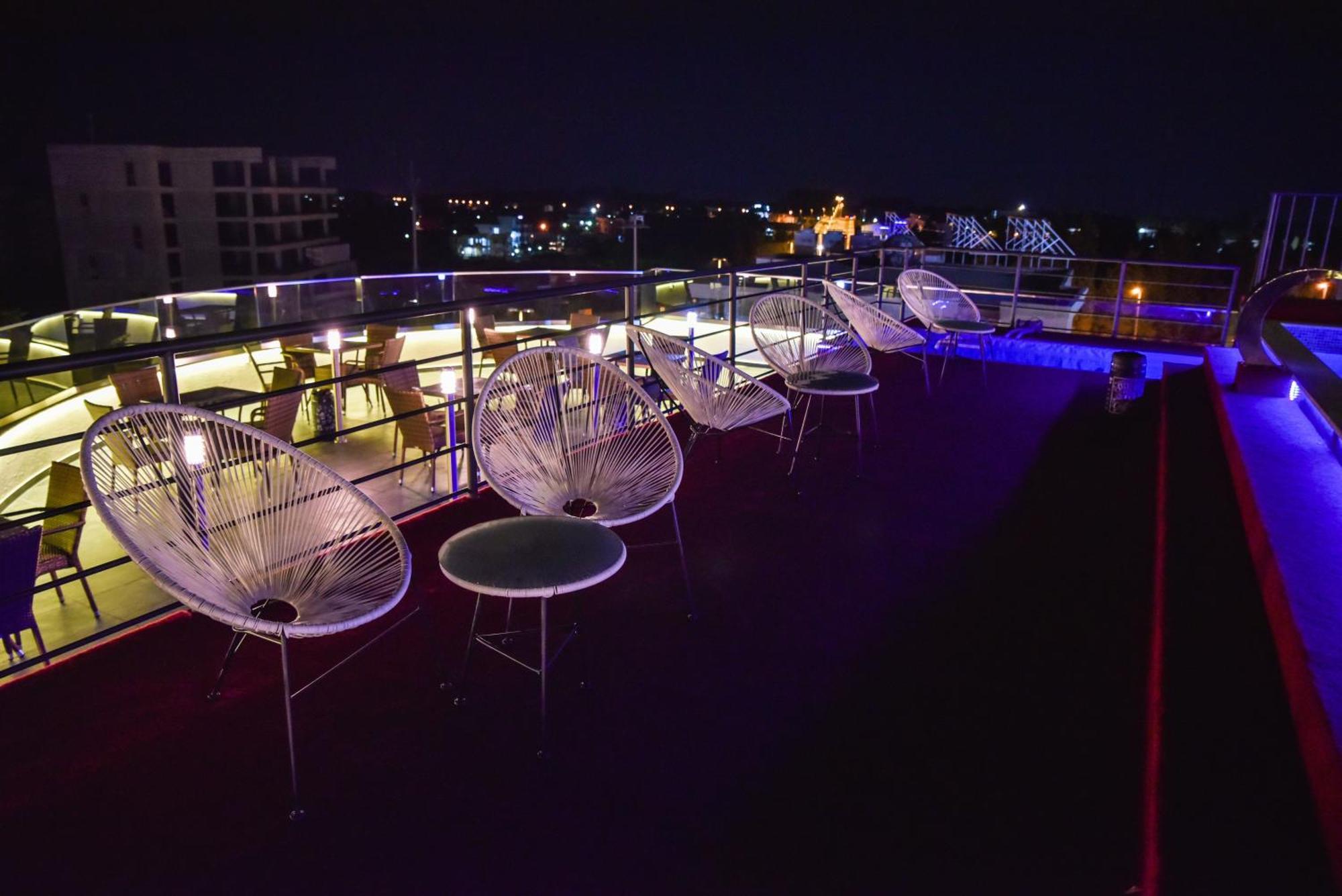 Hotel Evropa Ülgün Dış mekan fotoğraf