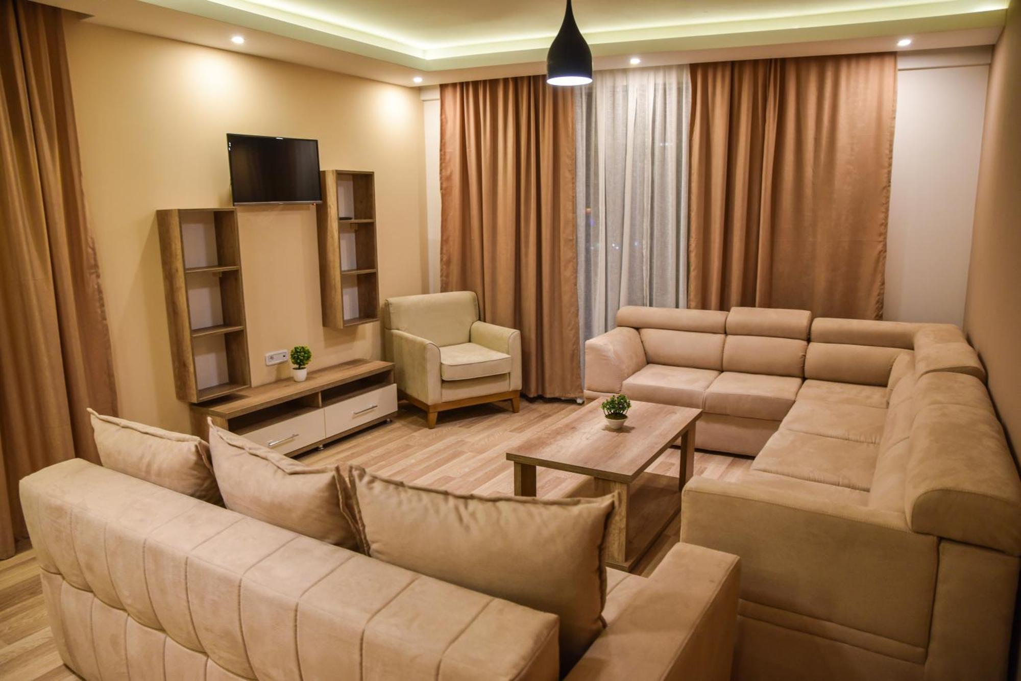 Hotel Evropa Ülgün Dış mekan fotoğraf
