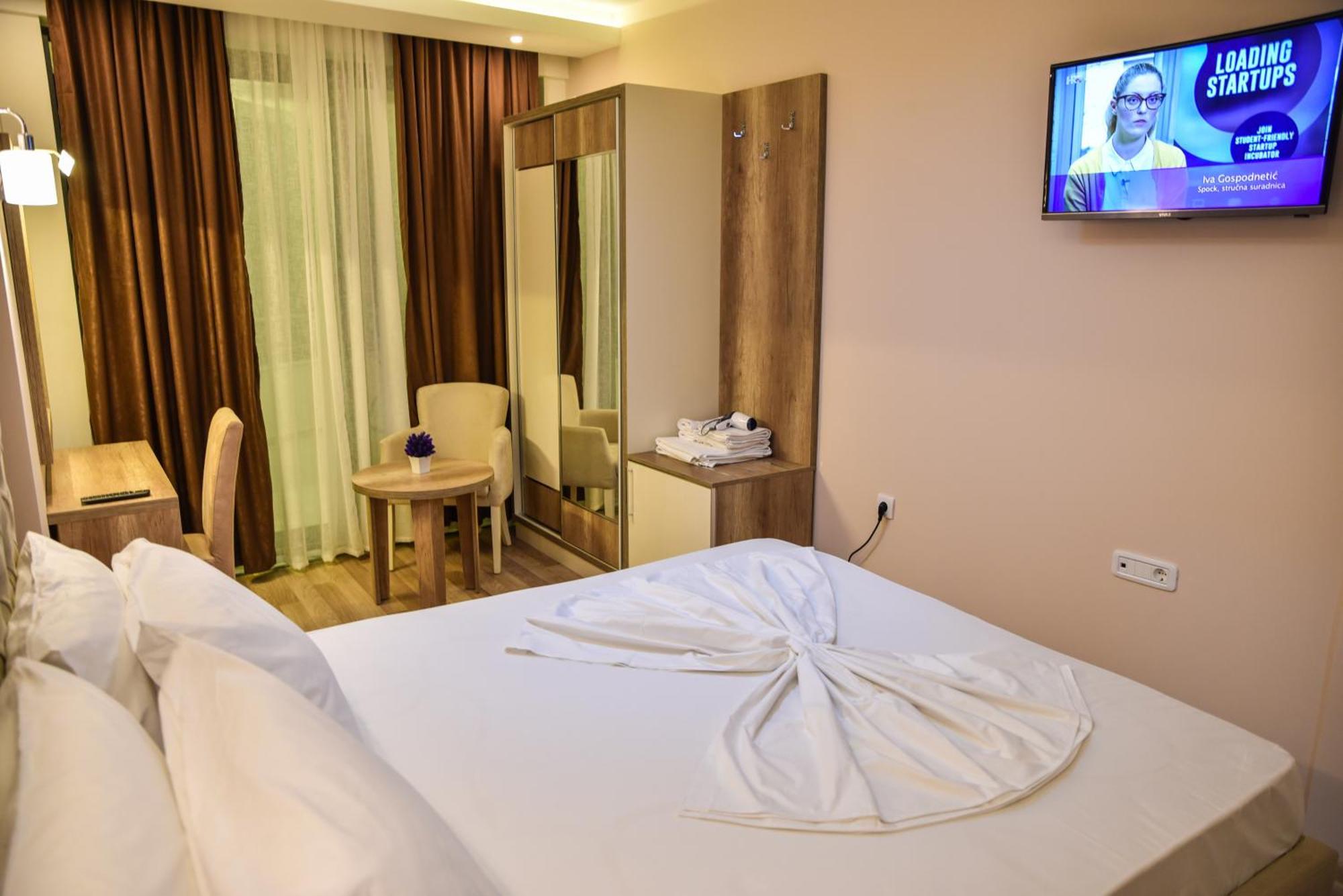 Hotel Evropa Ülgün Oda fotoğraf